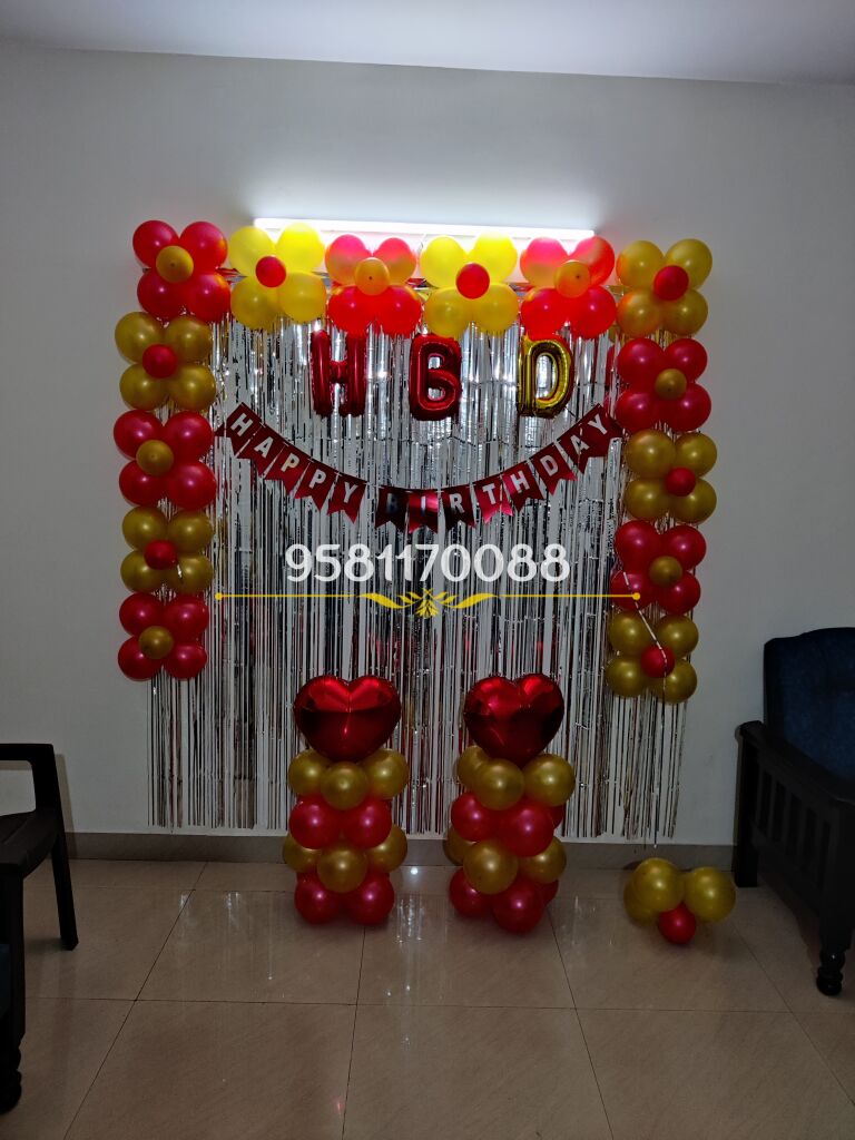 Red and Gold Balloons Simple Decoration