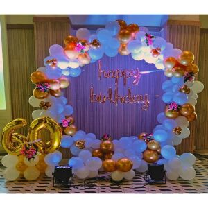 ring-frame-balloon-decoration