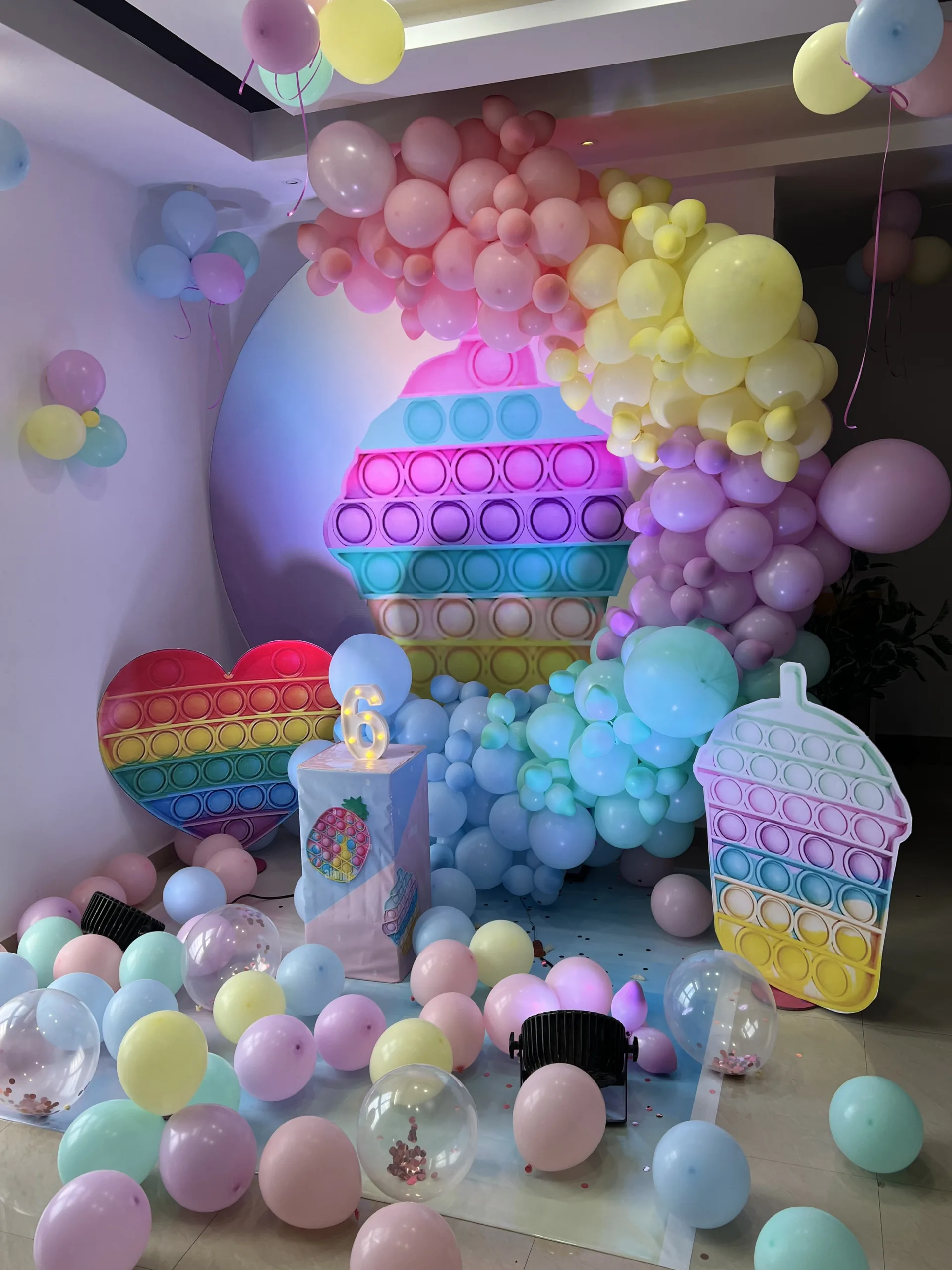 Poppit Theme Balloon Decoration | The Fairy Events